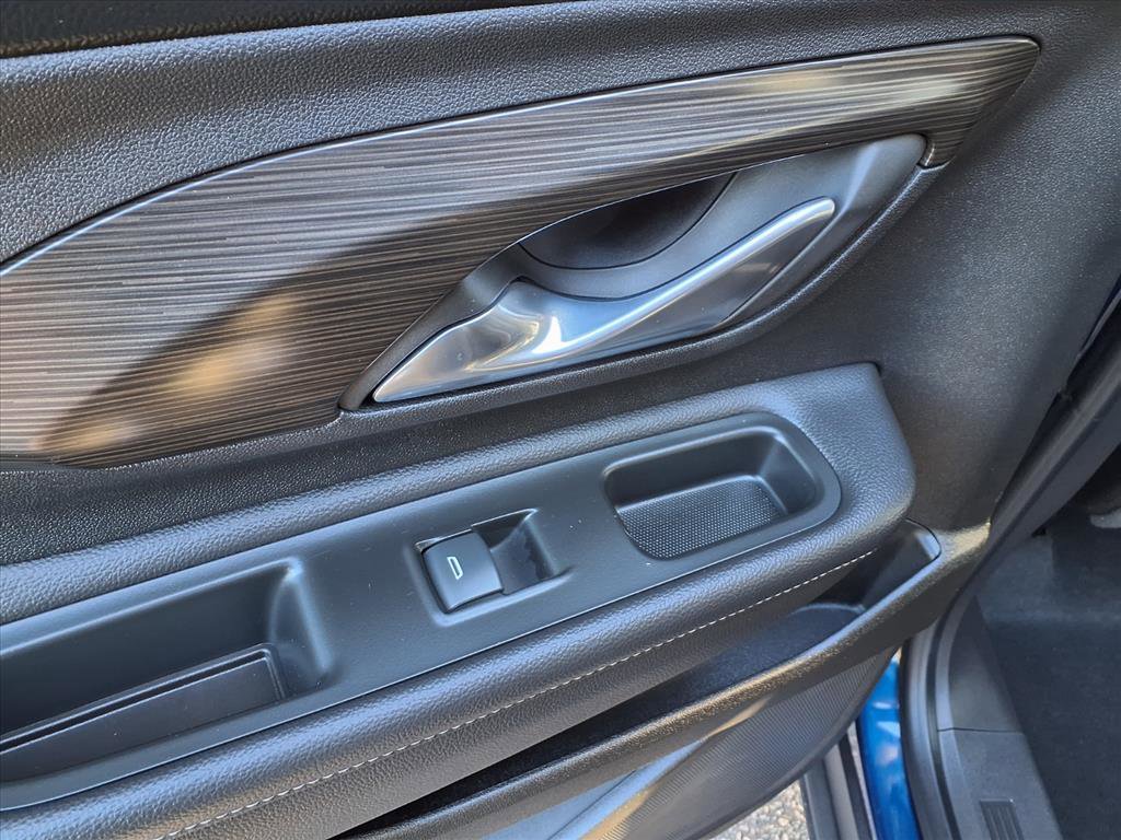 Used 2022 GMC Terrain SLT w/ Infotainment Package II image 20