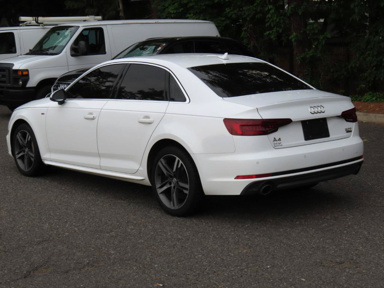 Used 2017 Audi A4 2.0T Prestige w/ Prestige Package AWD/4WD image 18