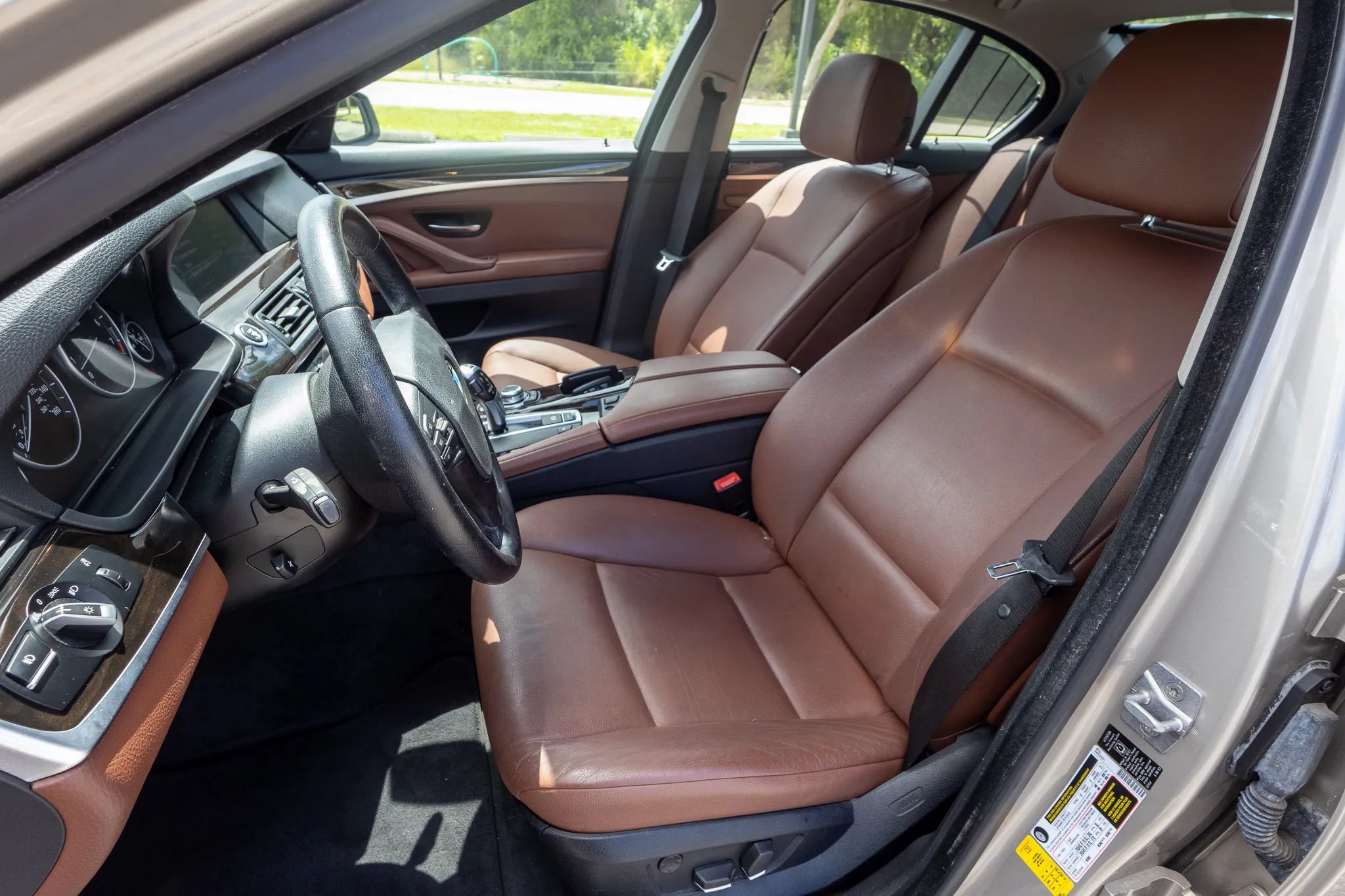 Used 2011 BMW 535i Sedan RWD image 6