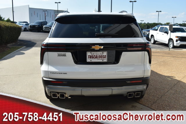 New 2027 Chevrolet Traverse LT w/ Driver Confidence Package FWD image 8