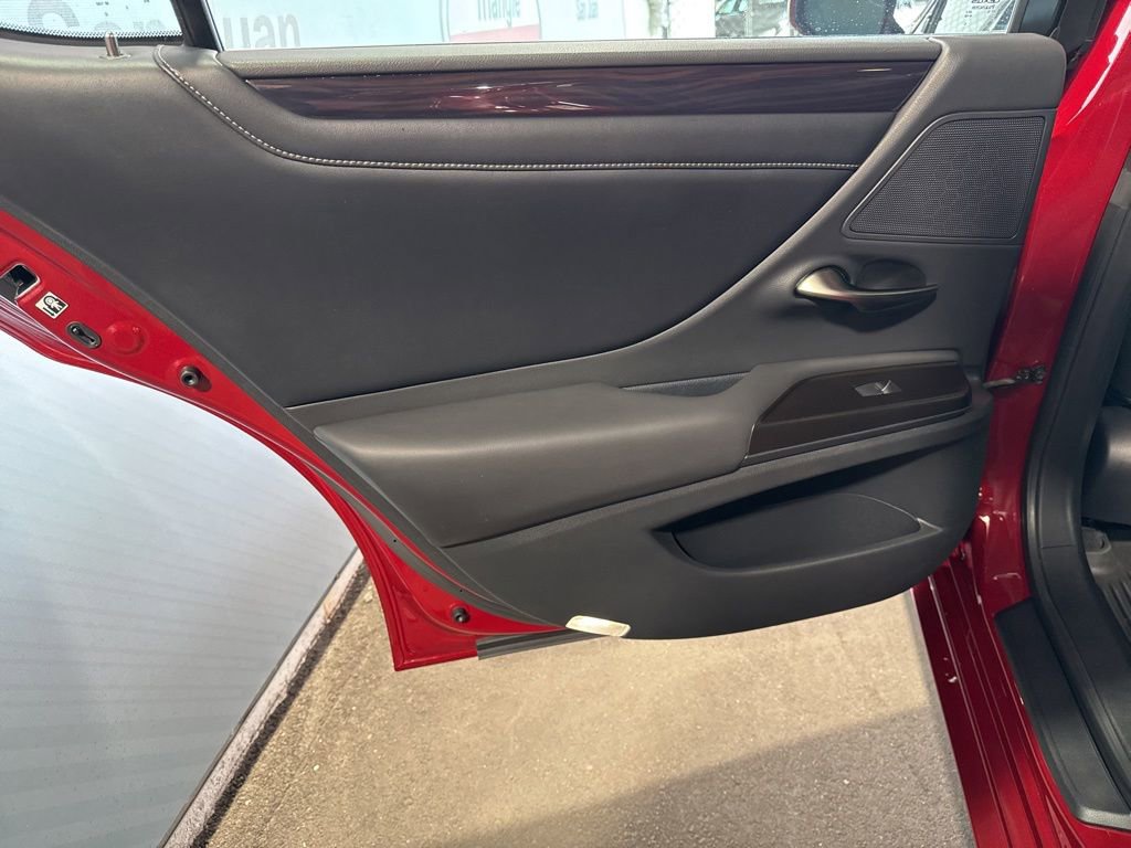 Used 2019 Lexus ES 350 w/ Premium Package FWD image 22