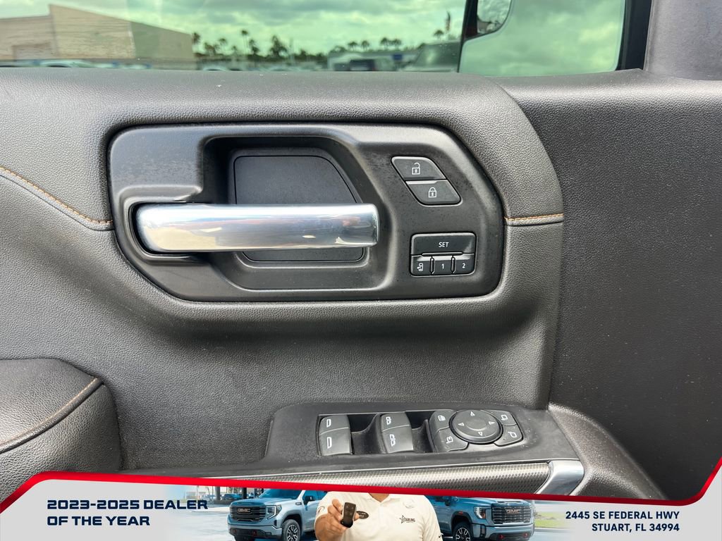 Used 2021 GMC Sierra 1500 AT4 image 23