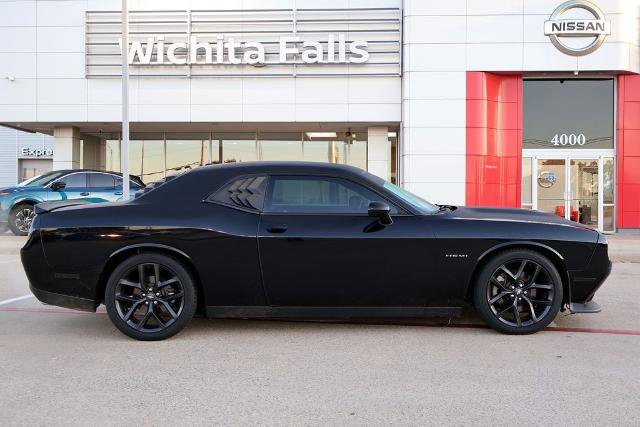 Used 2022 Dodge Challenger R/T image 6