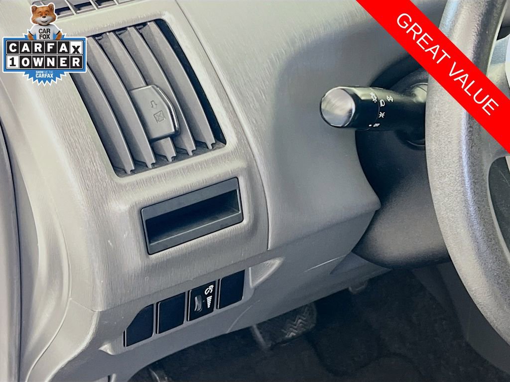 Used 2013 Toyota Prius V Two FWD image 10