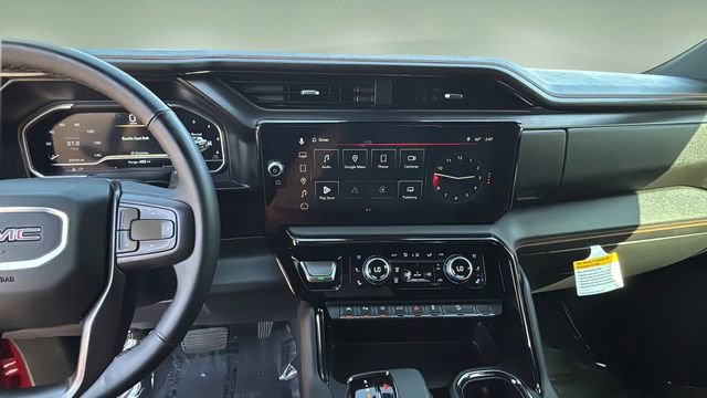 Used 2025 GMC Sierra 1500 AT4 w/ Technology Package image 10