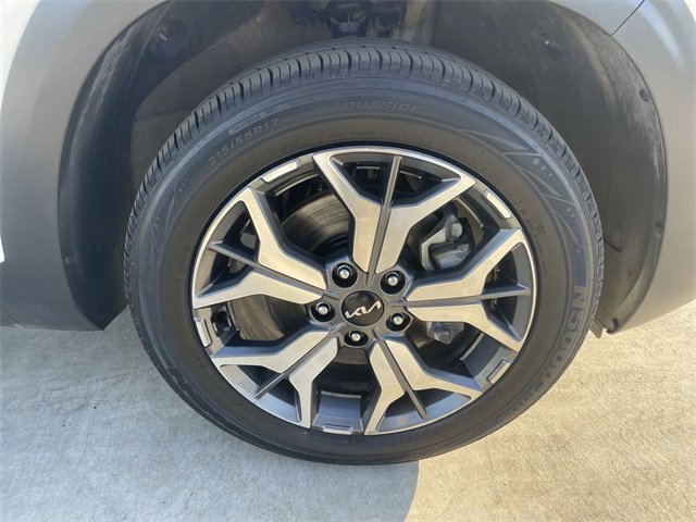 Used 2022 Kia Seltos EX image 34