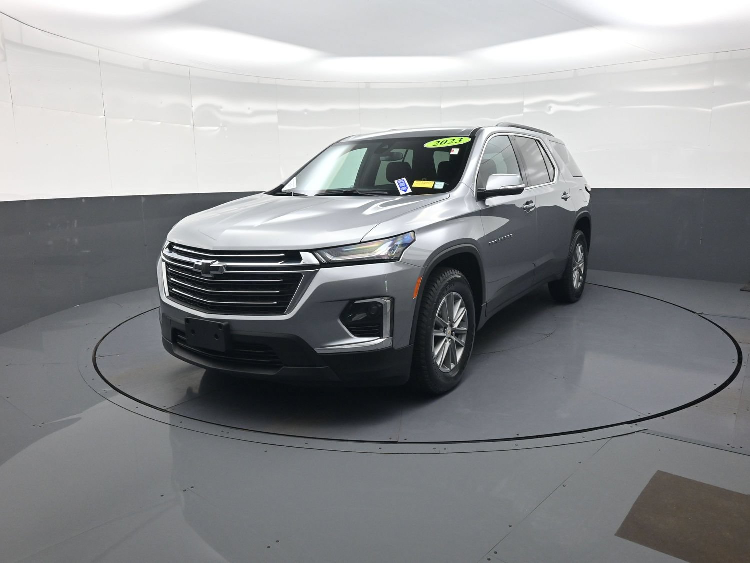Used 2023 Chevrolet Traverse LT AWD/4WD image 7