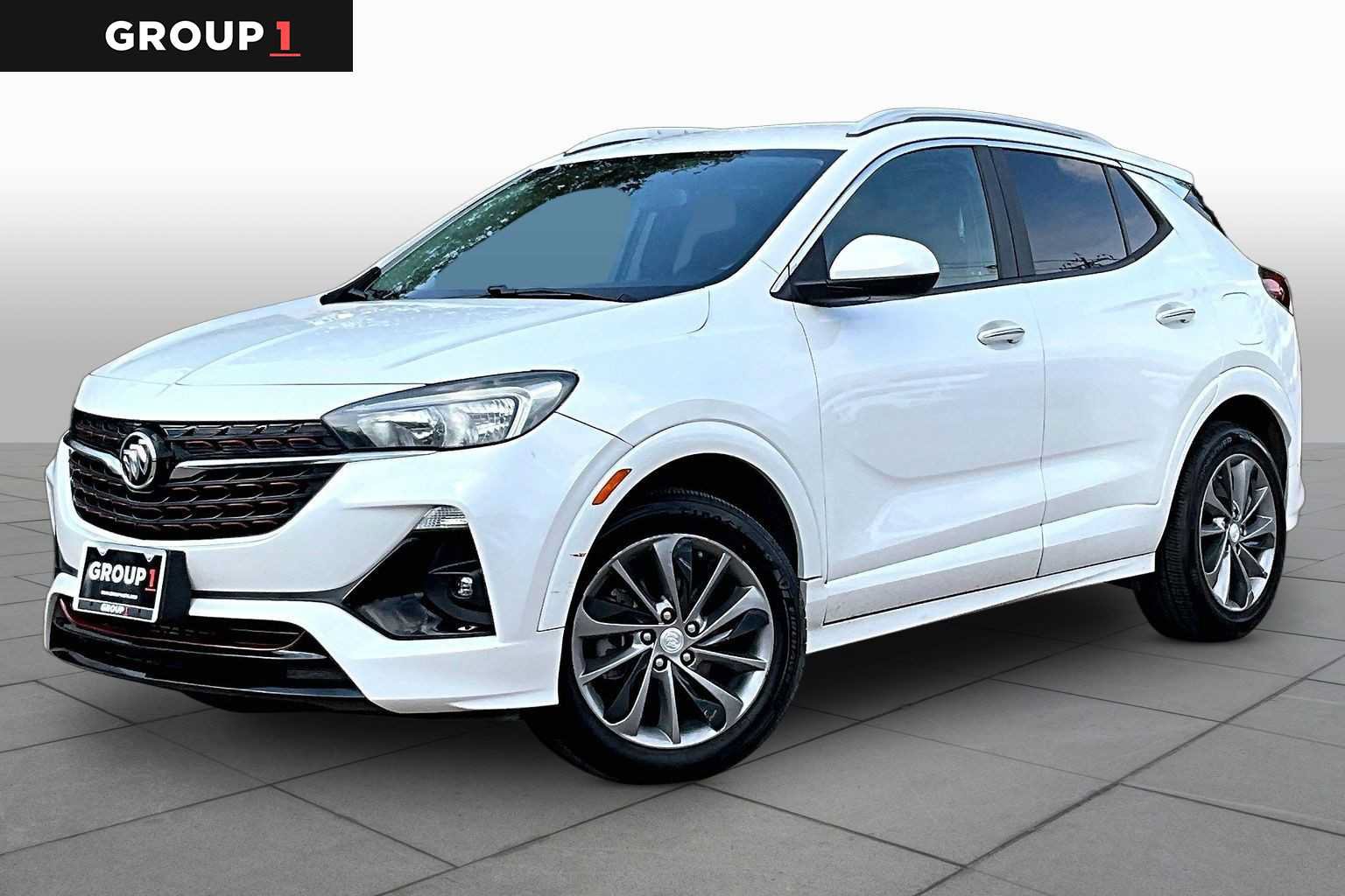 Used 2021 Buick Encore GX Select w/ Sport Touring Package FWD image 1