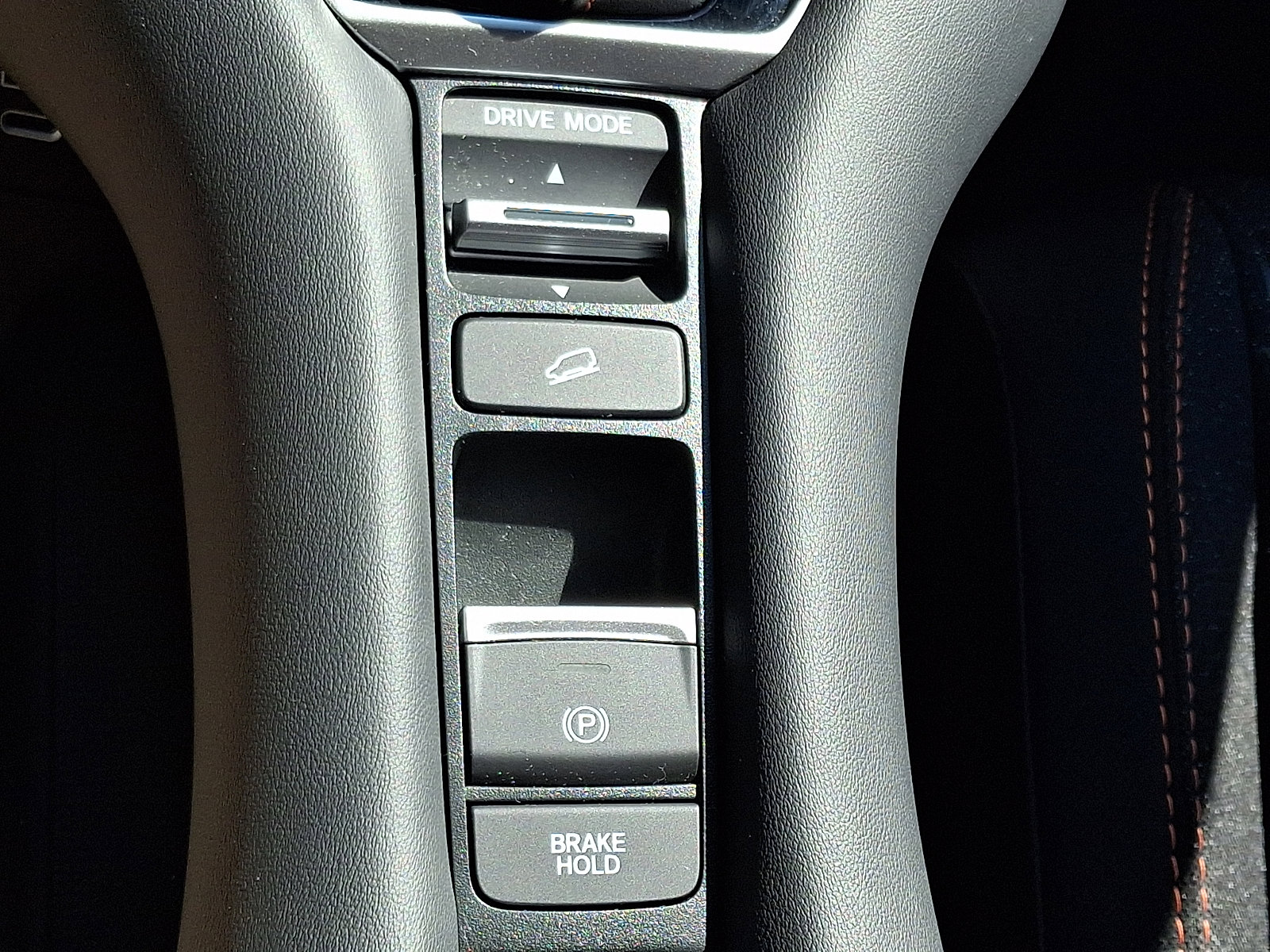 Used 2025 Honda HR-V Sport image 24