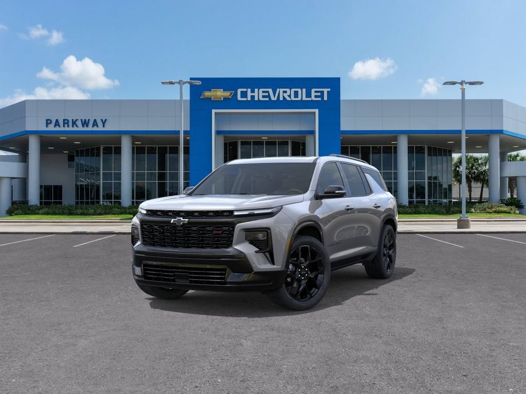 New 2026 Chevrolet Traverse RS w/ LPO, Floor Liner Package FWD image 8