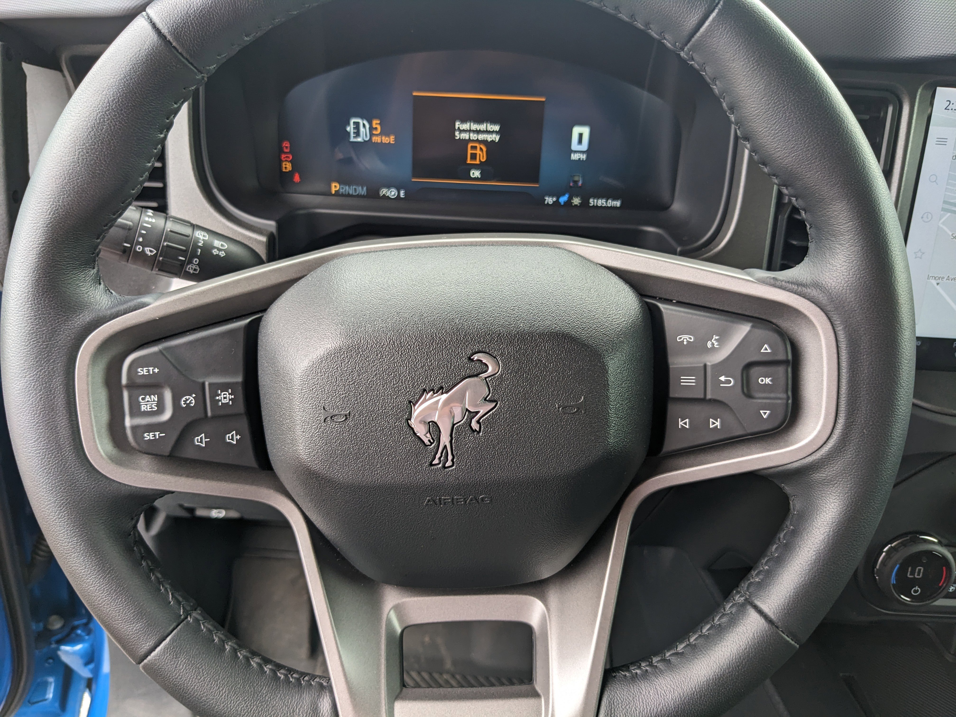 Used 2025 Ford Bronco Badlands image 30