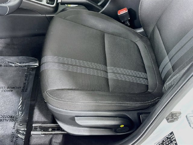 Used 2021 Hyundai Venue SEL w/ Premium Package FWD image 19