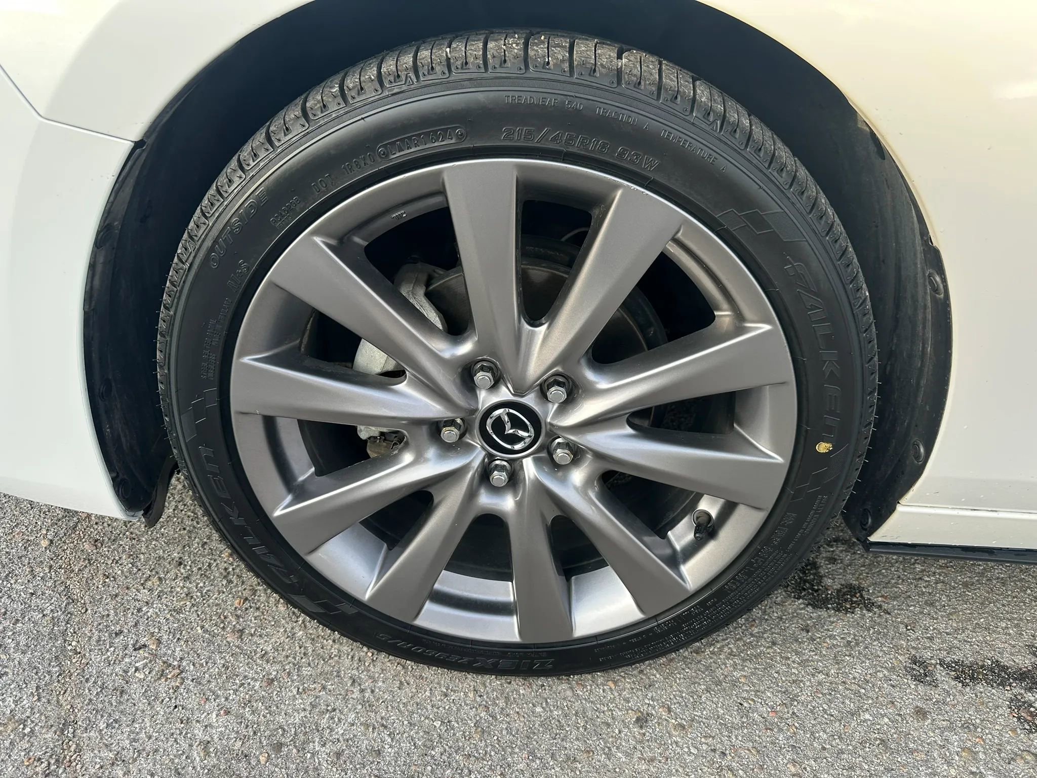 Used 2019 MAZDA MAZDA3 Sedan w/ Preferred Package FWD image 26