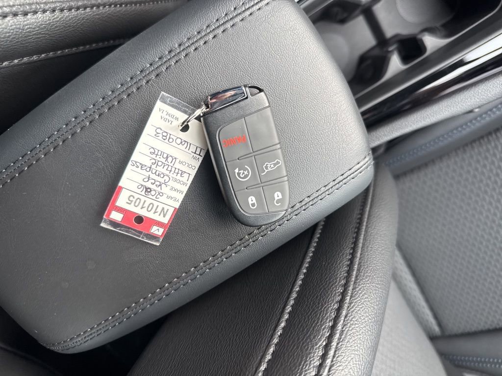 New 2026 Jeep Compass Latitude image 22