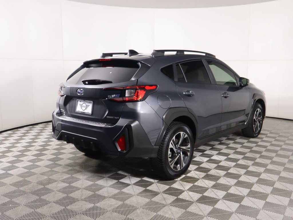 Used 2024 Subaru Crosstrek 2.0i Premium image 5