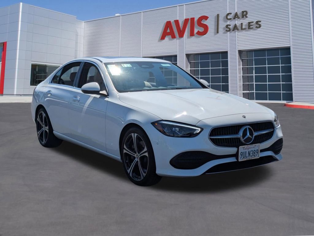 Used 2025 Mercedes-Benz C 300 Sedan image 3