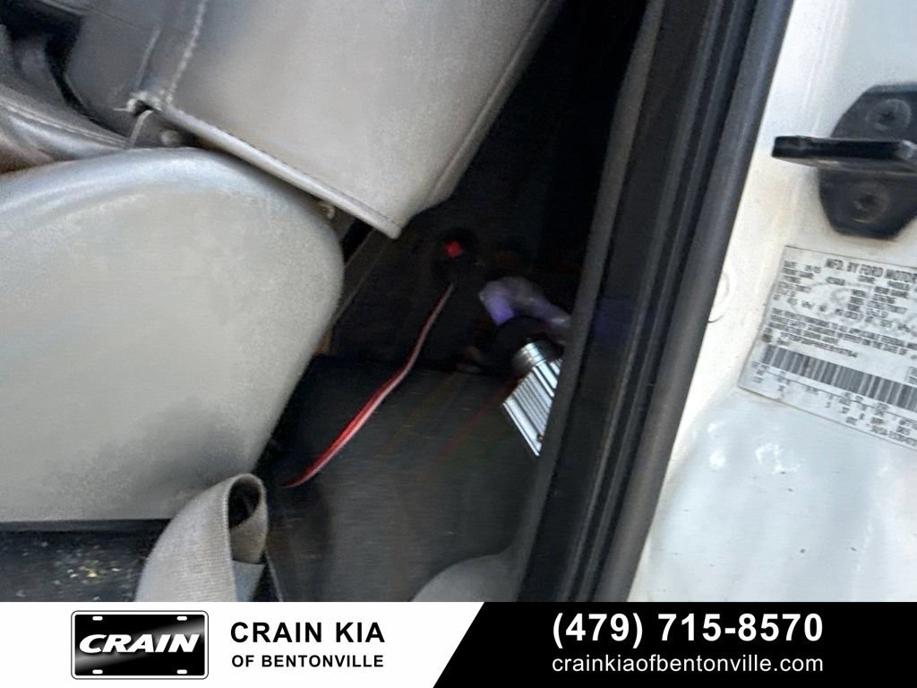 Used 2006 Ford F250 XL RWD image 14
