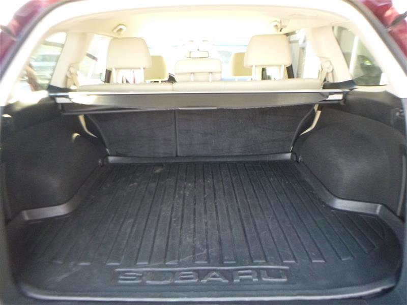 Used 2011 Subaru Outback 2.5i Premium image 17