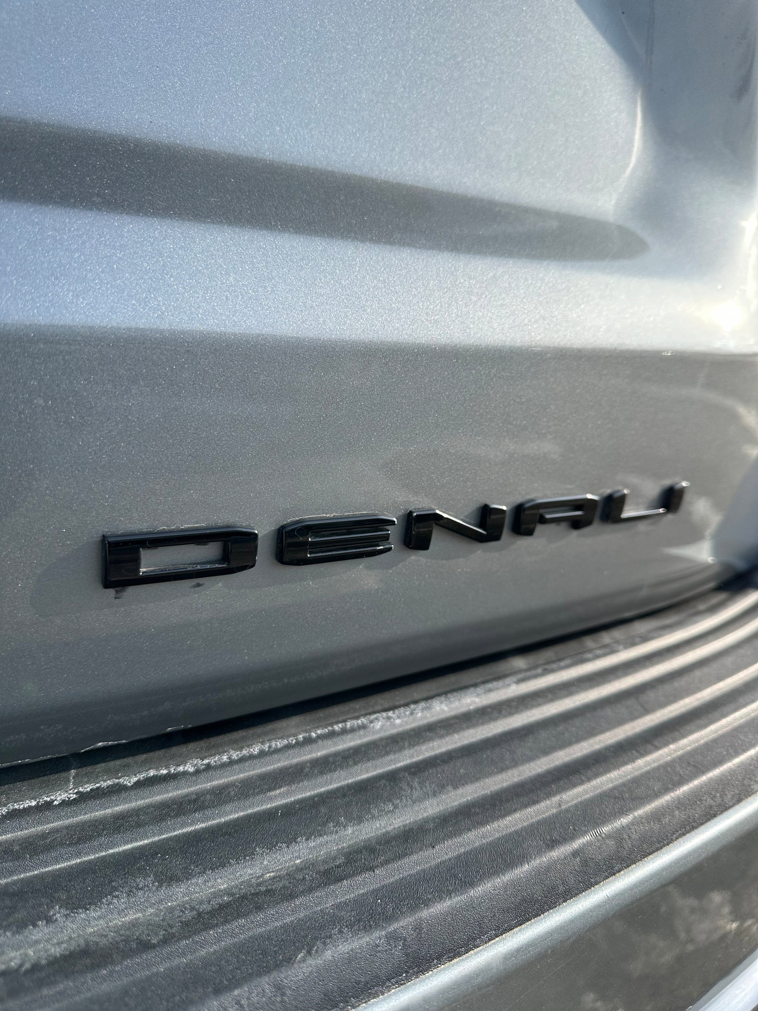 Used 2023 GMC Yukon XL Denali Ultimate AWD/4WD image 35