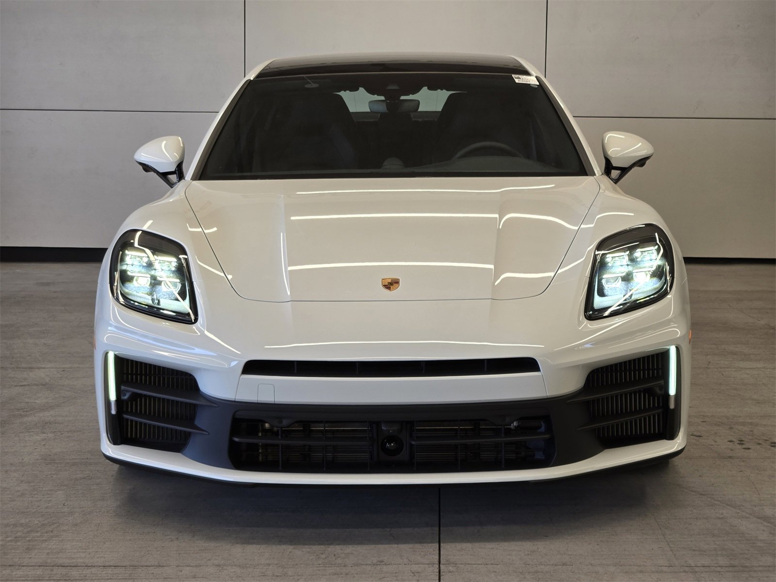 New 2025 Porsche Panamera image 26