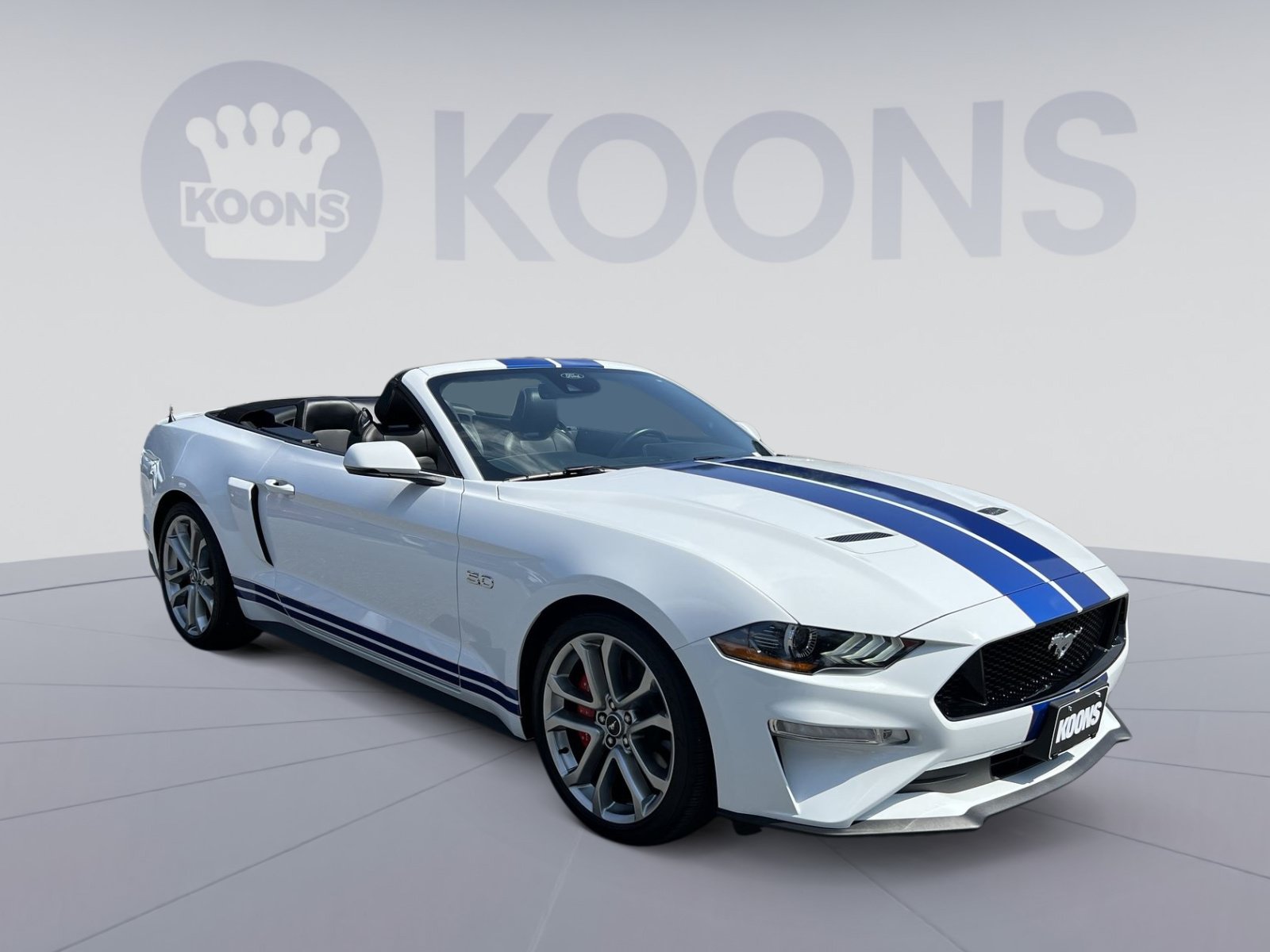 Used 2023 Ford Mustang GT Premium w/ Equipment Group 401A RWD image 10