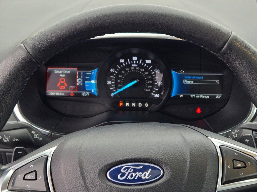 Used 2021 Ford Edge Titanium w/ Class II Trailer Tow Package AWD/4WD image 33
