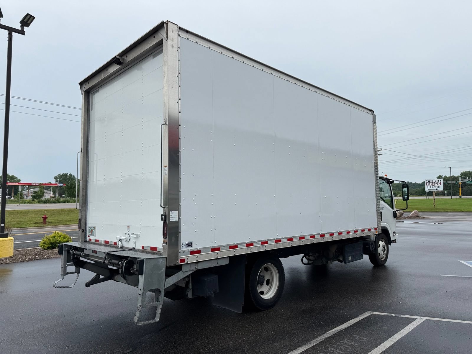 Used 2023 Chevrolet Low Cab Forward 5500XD RWD image 3