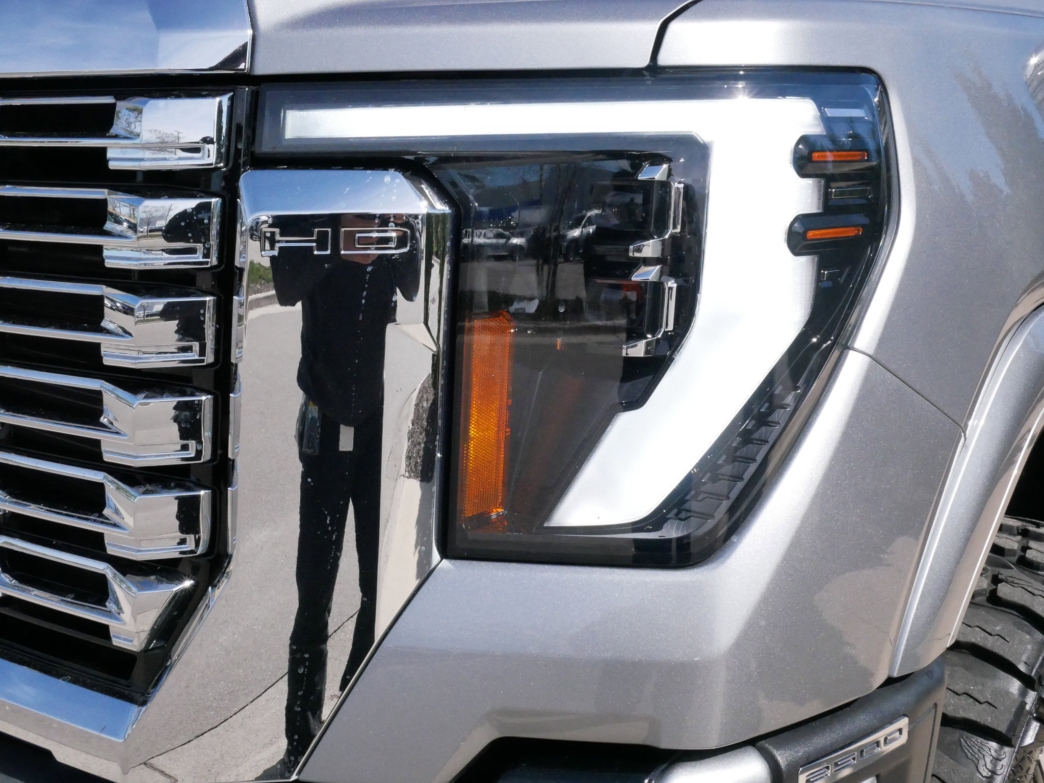 Used 2025 GMC Sierra 2500 Denali w/ Technology Package image 6