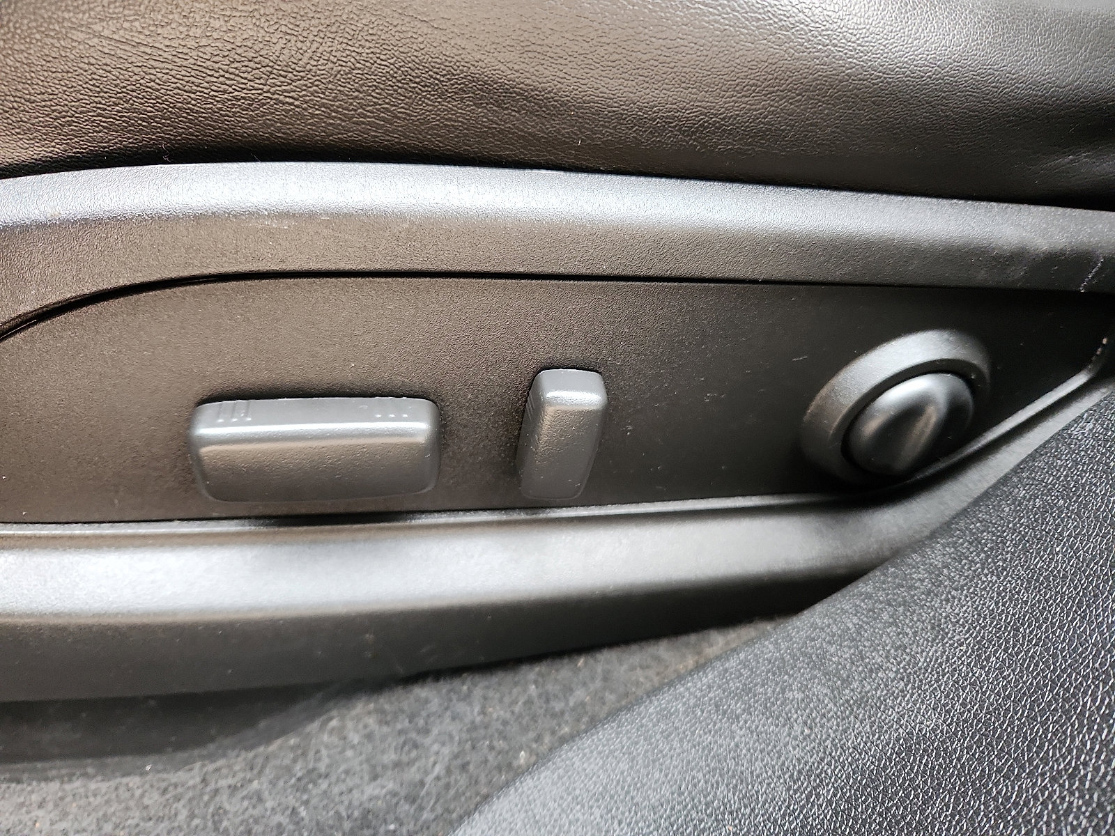 Used 2017 Chevrolet Traverse LT image 11