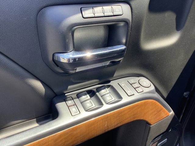 Used 2018 Chevrolet Silverado 2500 LTZ w/ Duramax Plus Package AWD/4WD image 10