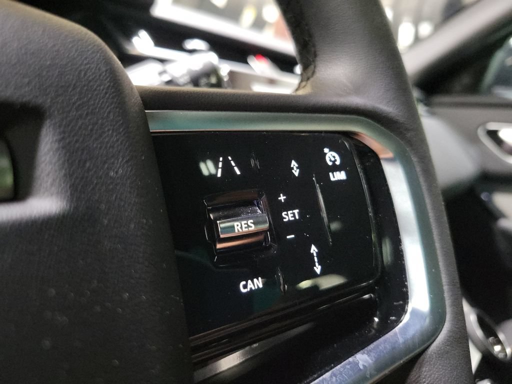 Used 2023 Land Rover Range Rover Velar R-Dynamic S AWD/4WD image 16