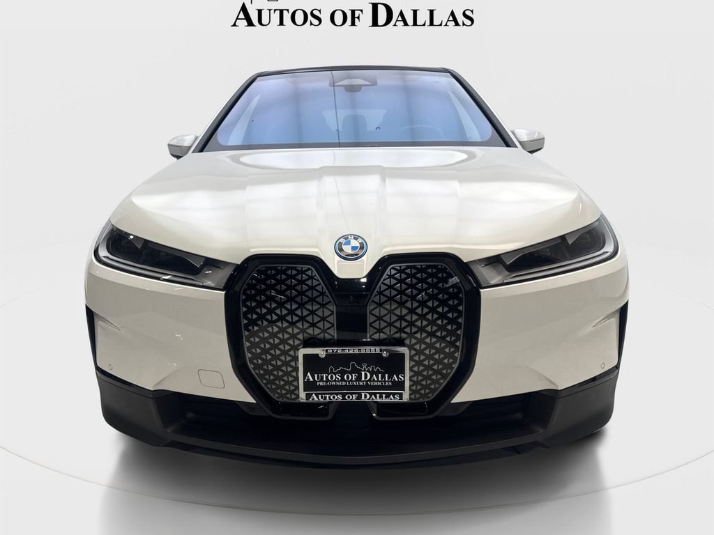 Used 2024 BMW iX xDrive50 w/ Convenience Package AWD/4WD image 3