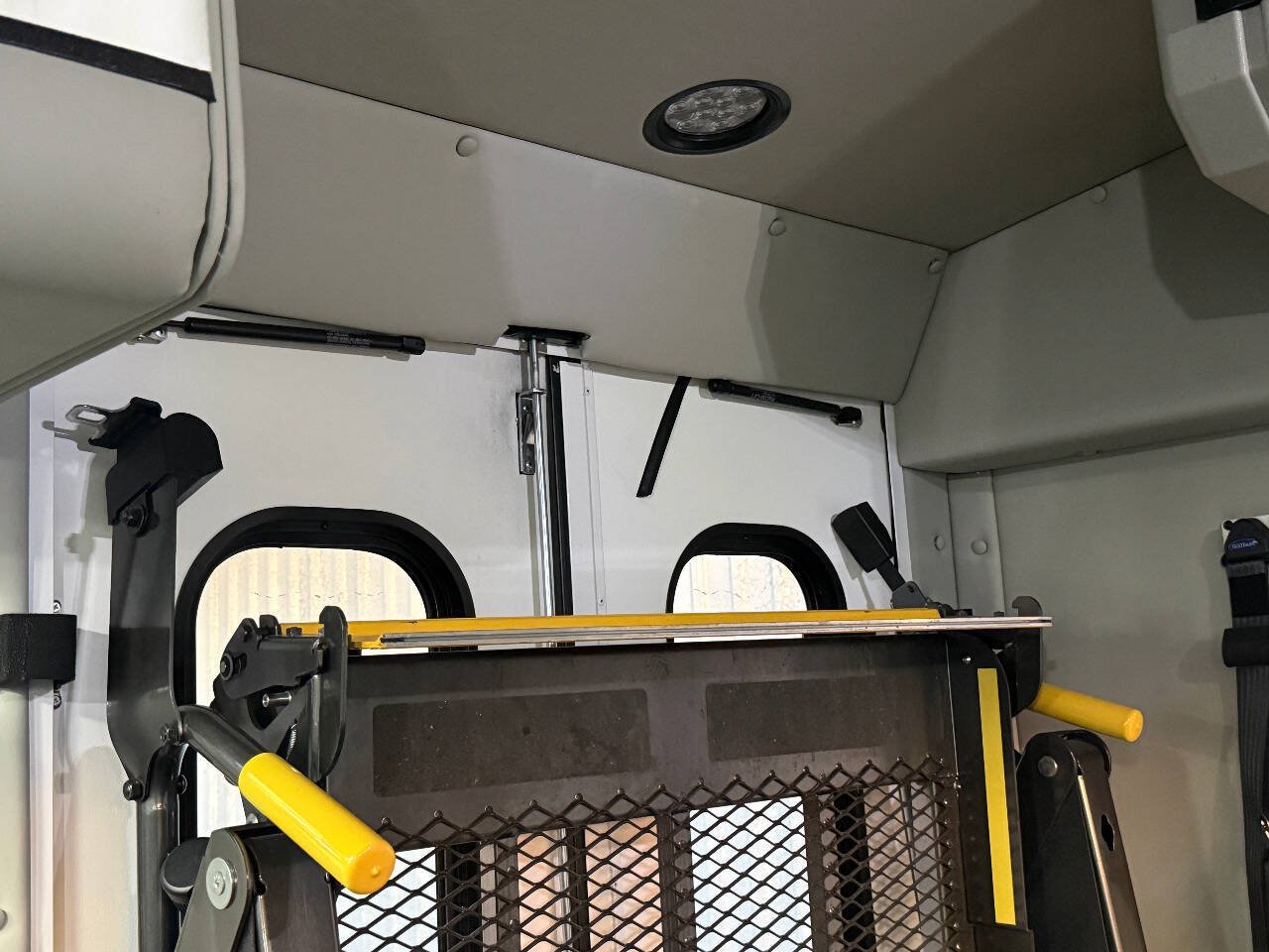 Used 2023 Ford E-450 and Econoline 450 Super Duty w/ Shuttle Bus Prep Package RWD image 84