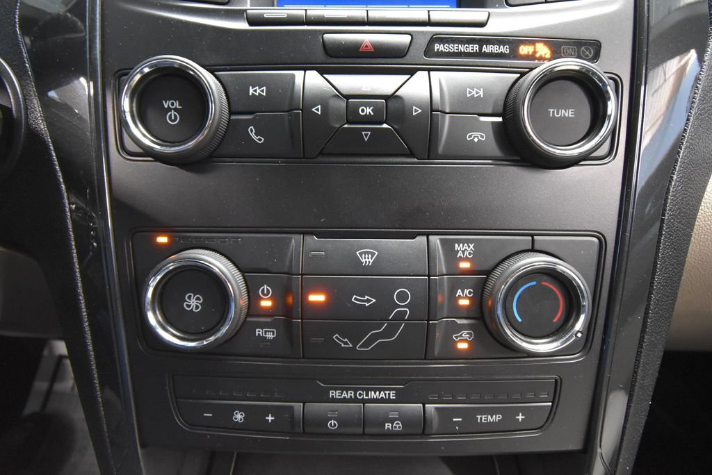 Used 2018 Ford Explorer FWD image 17