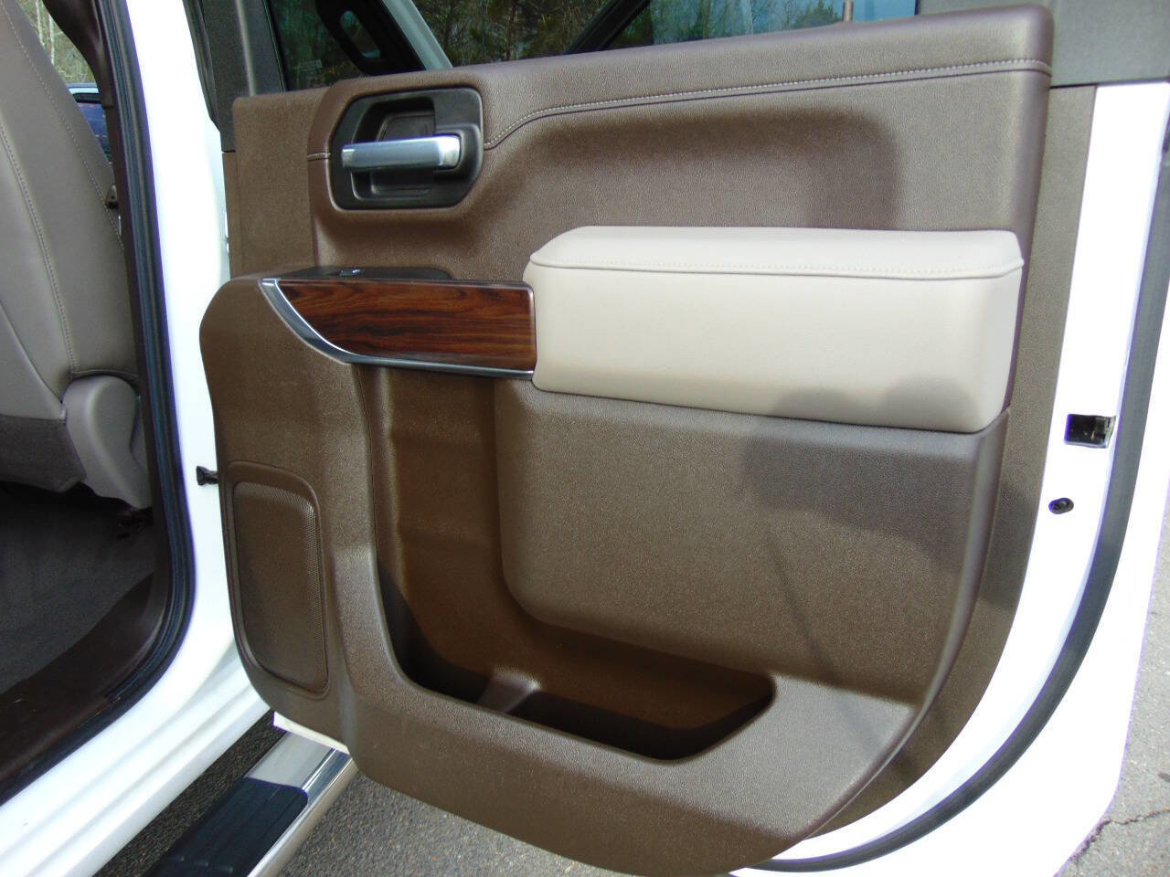 Used 2021 GMC Sierra 3500 SLT w/ SLT Convenience Package image 50