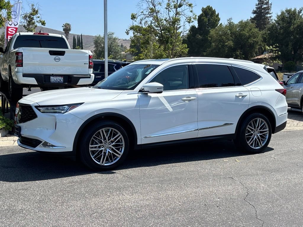 Used 2024 Acura MDX SH-AWD w/ Advance Package image 11