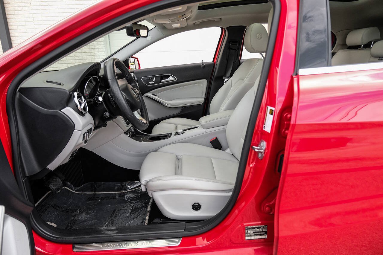 Used 2019 Mercedes-Benz GLA 250 image 4