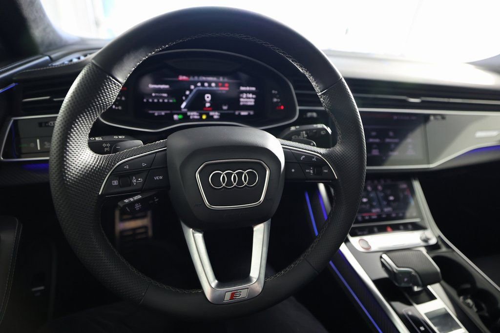 Used 2024 Audi SQ8 Prestige AWD/4WD image 19