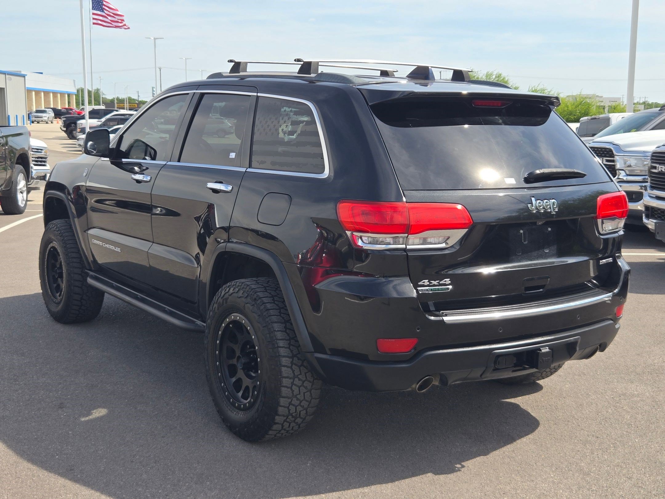 Used 2014 Jeep Grand Cherokee Limited w/ Luxury Group II AWD/4WD image 5