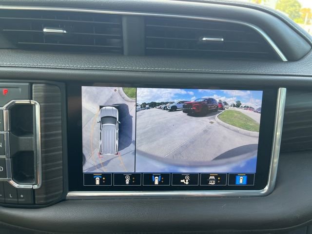 Used 2021 GMC Yukon XL Denali w/ Denali Premium Package image 26