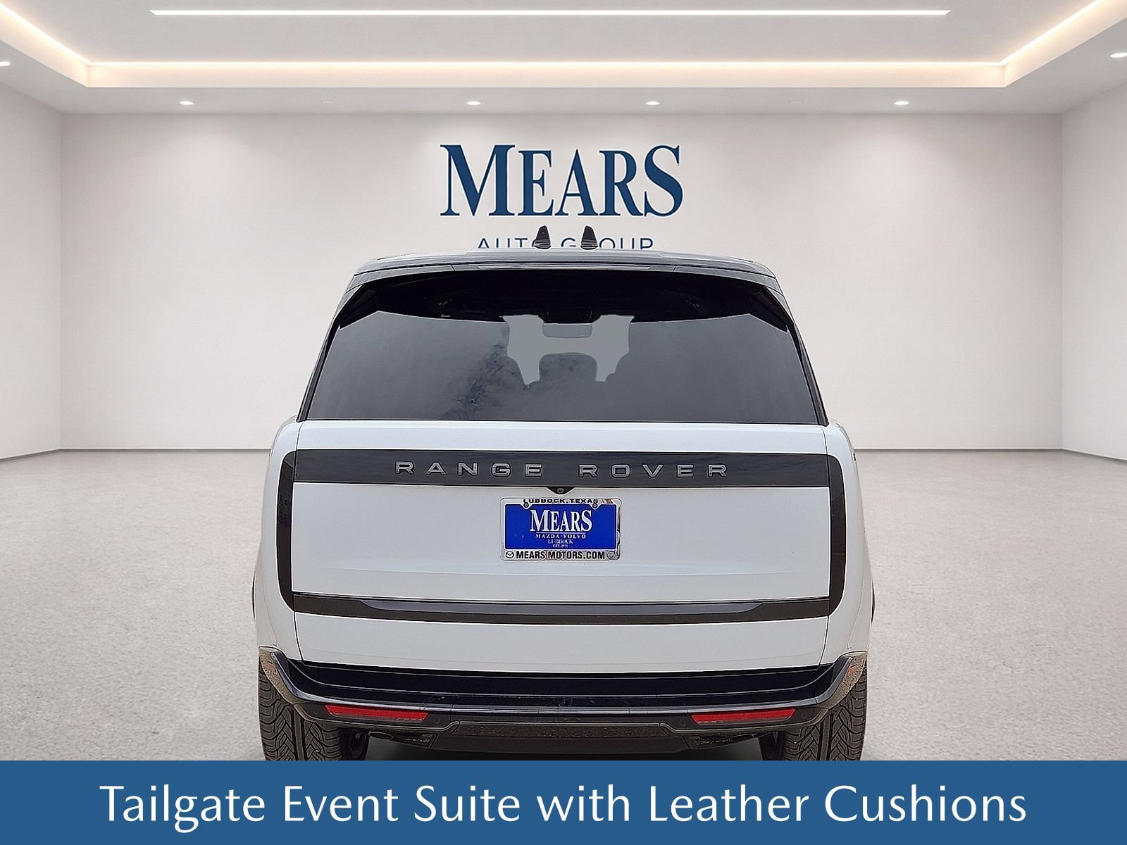 Used 2024 Land Rover Range Rover Long Wheelbase Autobiography AWD/4WD image 5
