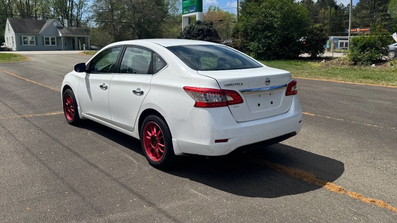 Used 2015 Nissan Sentra S image 6