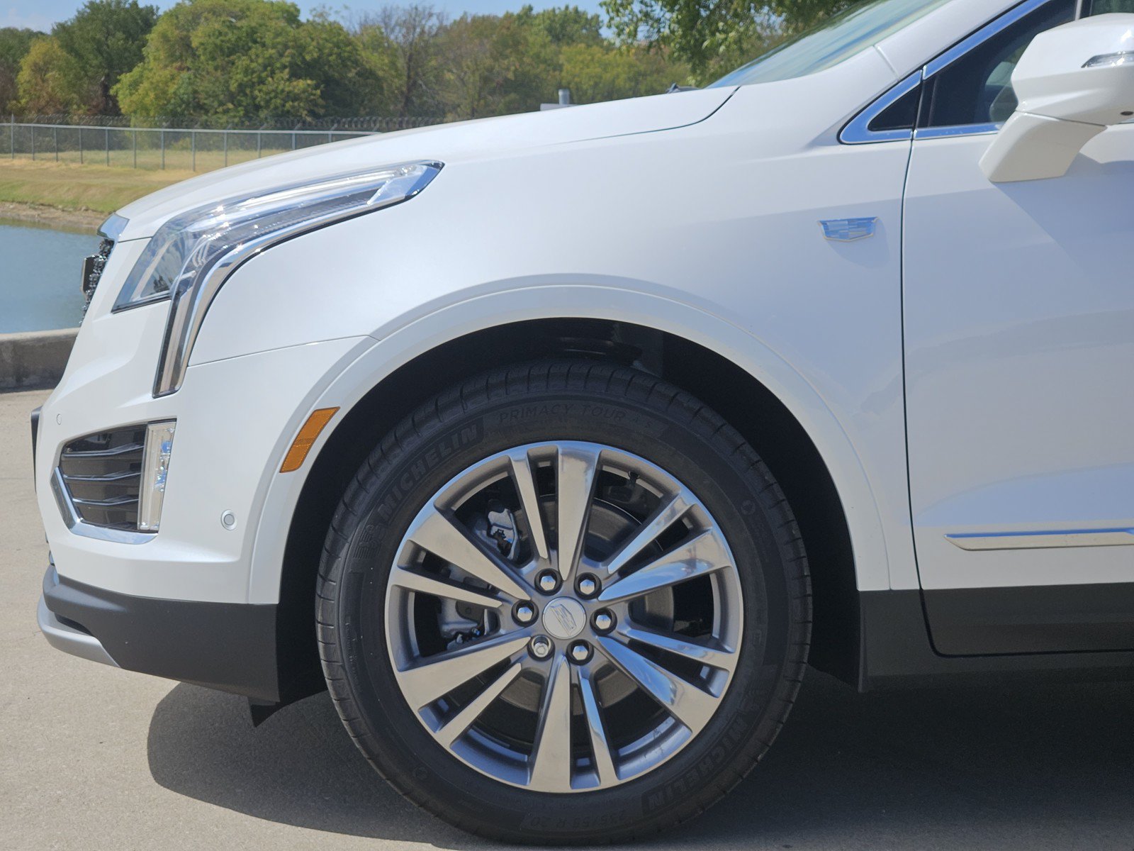 New 2026 Cadillac XT5 Premium Luxury w/ Driver Assist Package AWD/4WD image 6