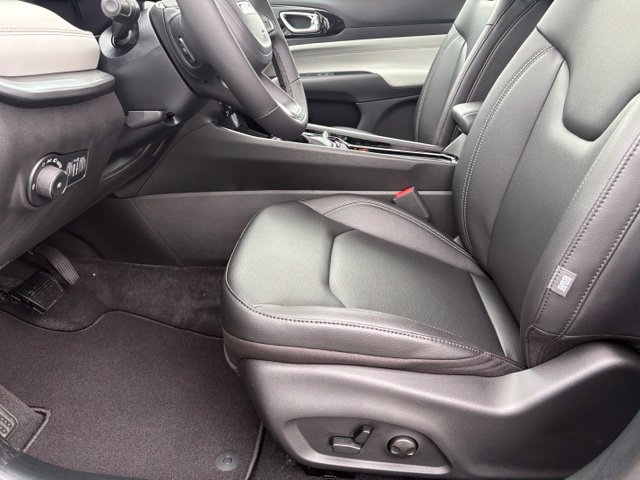 New 2026 Jeep Compass Limited AWD/4WD image 10
