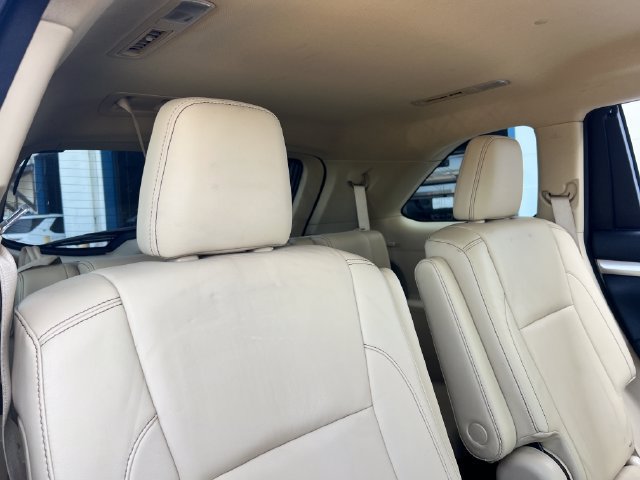 Used 2014 Toyota Highlander XLE FWD image 23