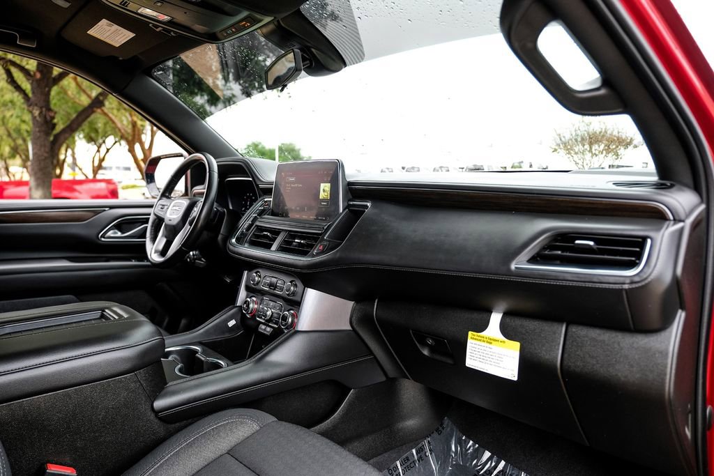 Used 2022 GMC Yukon XL SLE AWD/4WD image 9