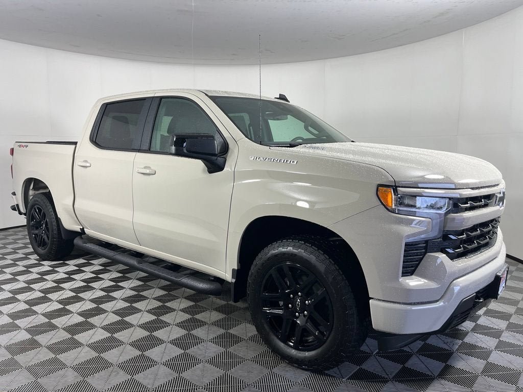 New 2026 Chevrolet Silverado 1500 RST w/ RST Select Package AWD/4WD image 1
