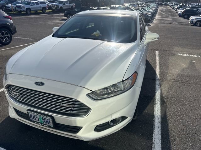 Used 2015 Ford Fusion SE w/ Equipment Group 201A image 3