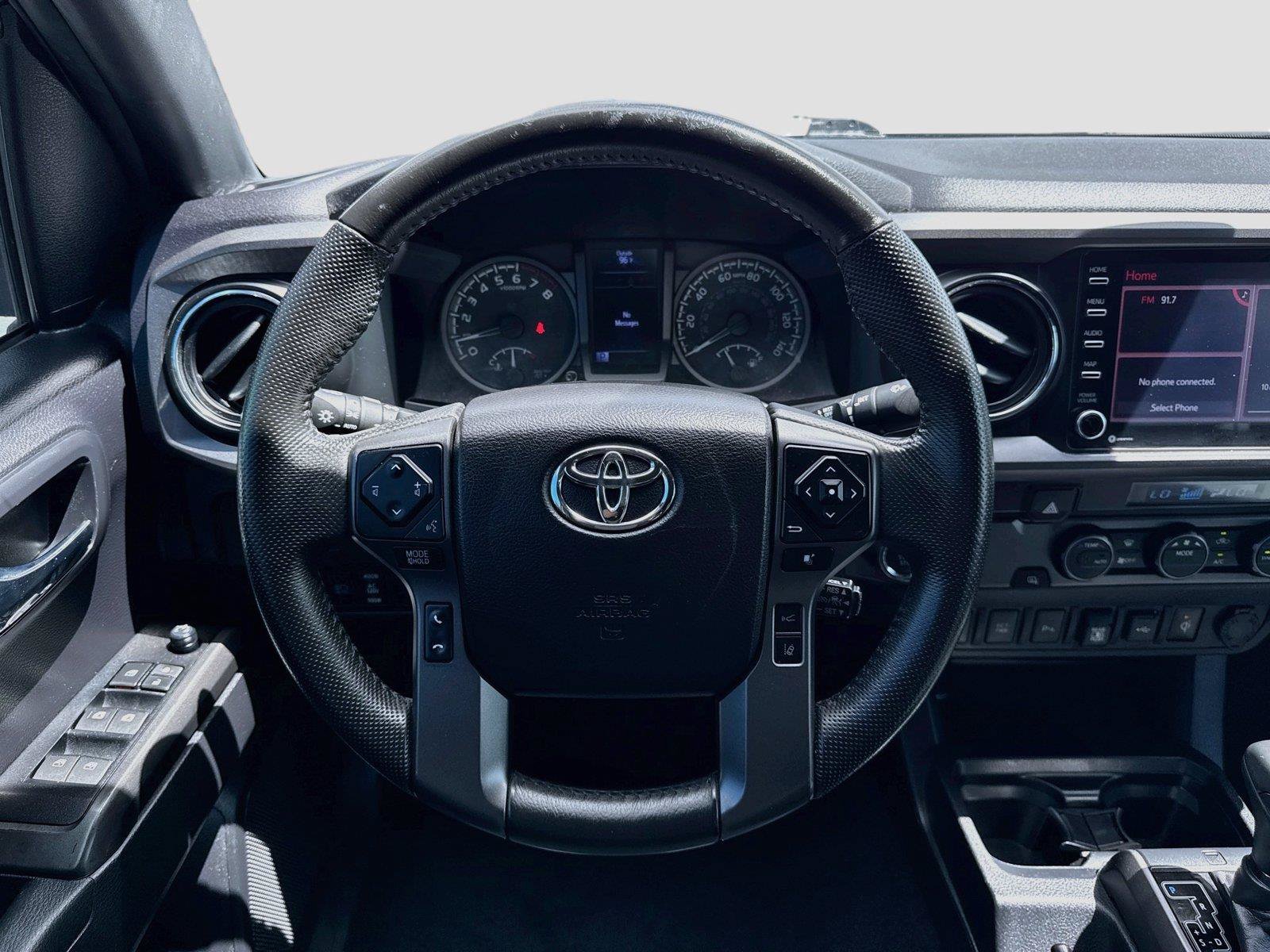 Used 2021 Toyota Tacoma TRD Sport w/ Technology Package RWD image 10