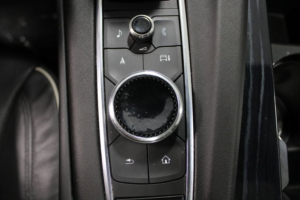 Used 2024 Cadillac Escalade ESV Sport RWD image 47